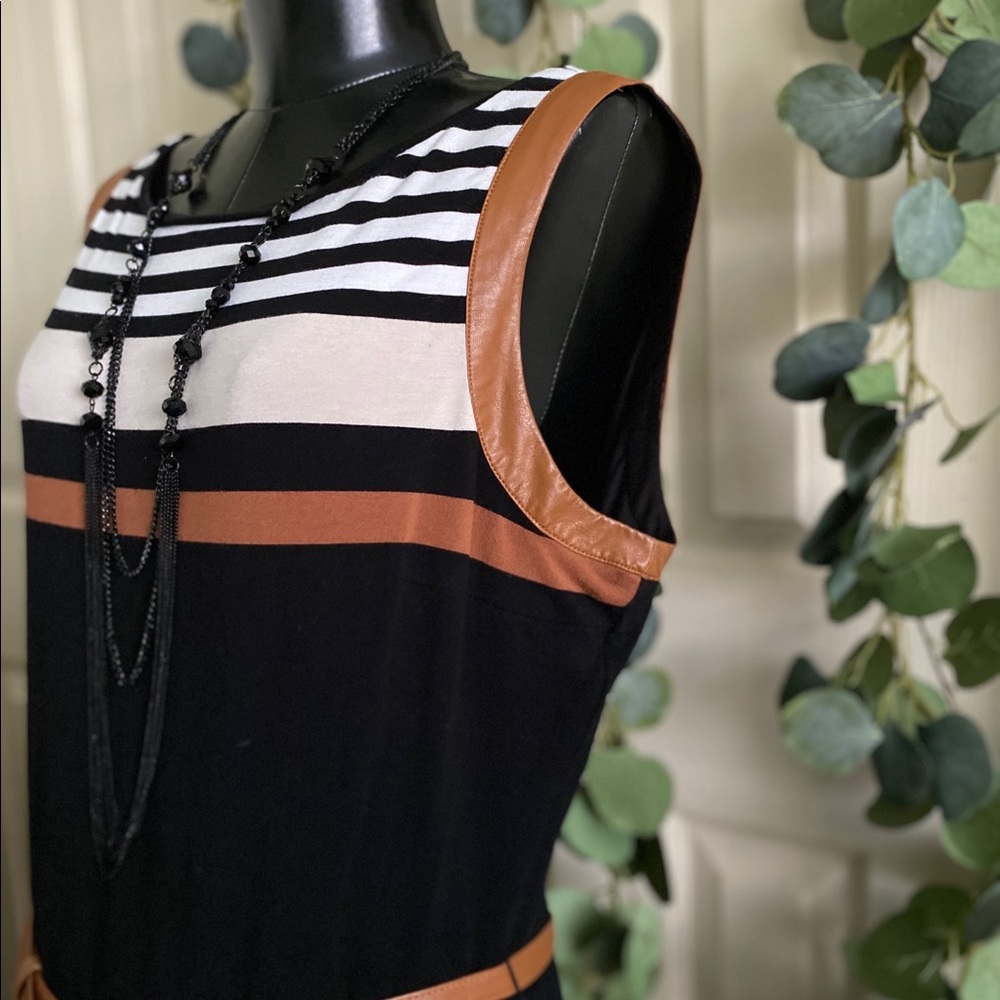 Professional Pencil Dress With Shell - Picture 4 of 12